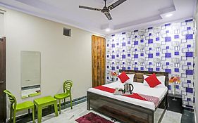 Hotel O Metro Inn